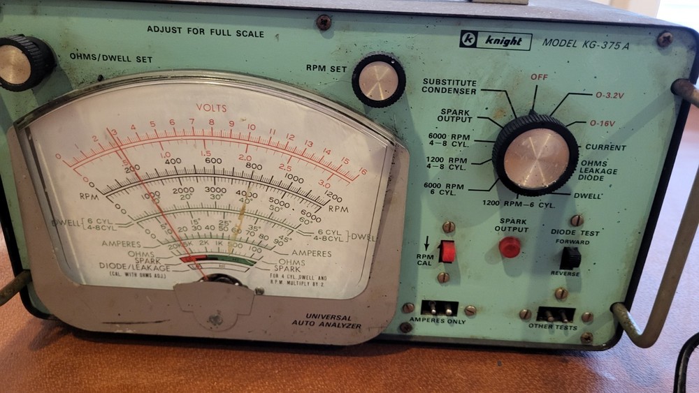 Vintage Knight Model KG-375 Universal Auto Analyzer with Leads untested