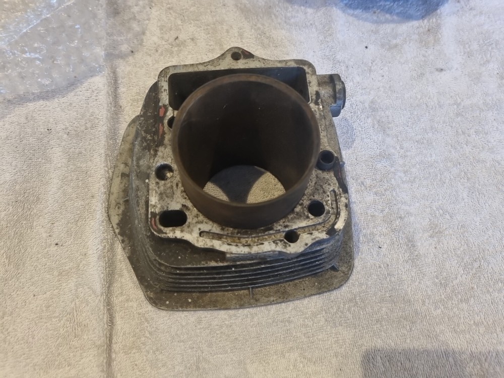 Kawasaki Z250 Cylinder
