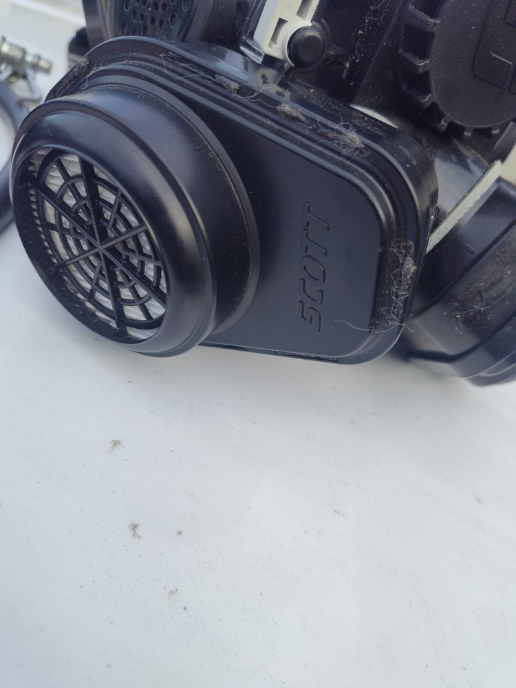 Gas Mask
