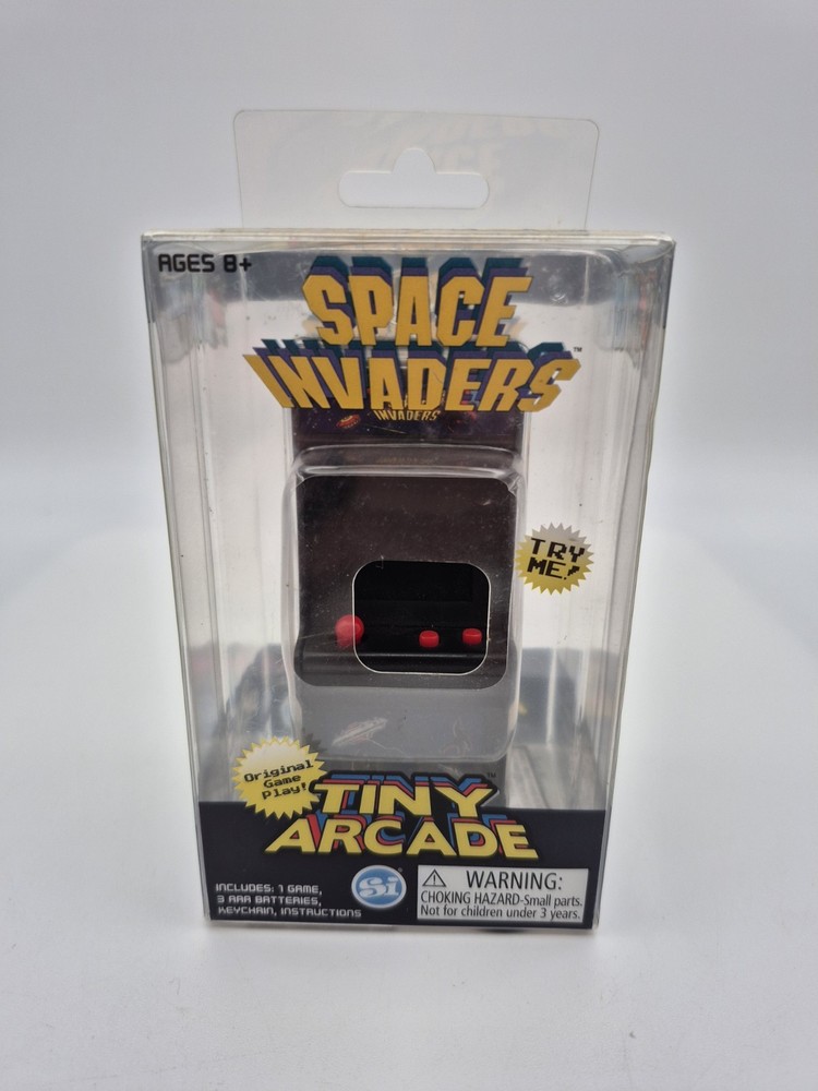 World's Smallest Tiny Arcade Space Invaders Miniature Game 2017 New Sealed