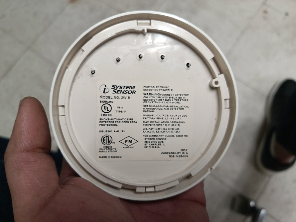 System Sensor 2W-B Smoke Detector and Base Two-Wire Power Zone