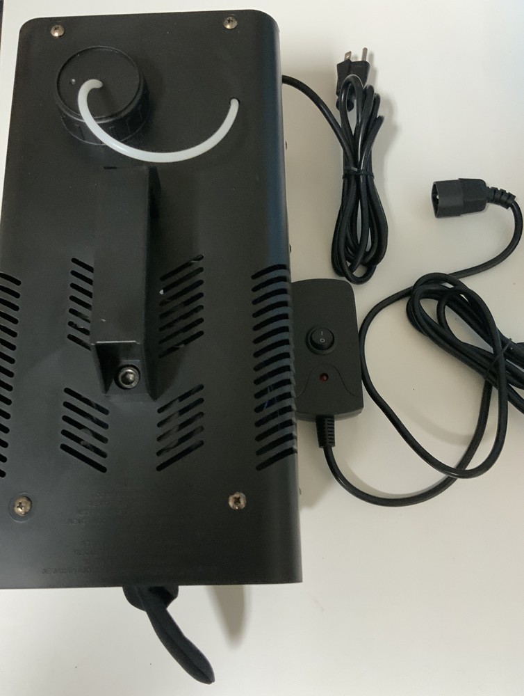 🔰 Morris Snow Machine 0.9liter Capacity 🆕 As Shown