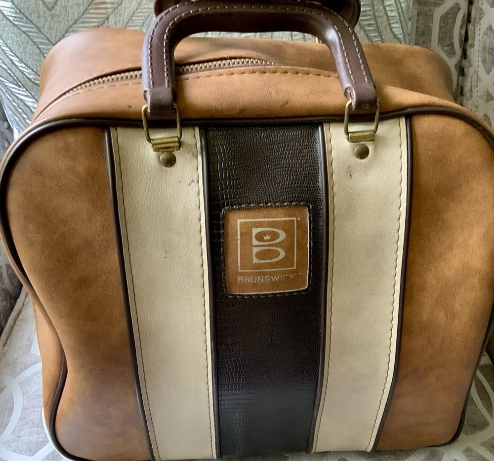 VINTAGE BOWLING BAG