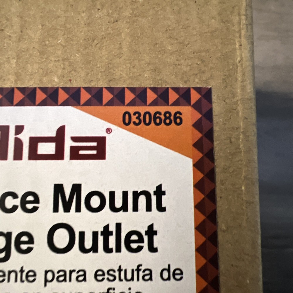 Surface Mount Range Outlet 50 A- 250 V AC