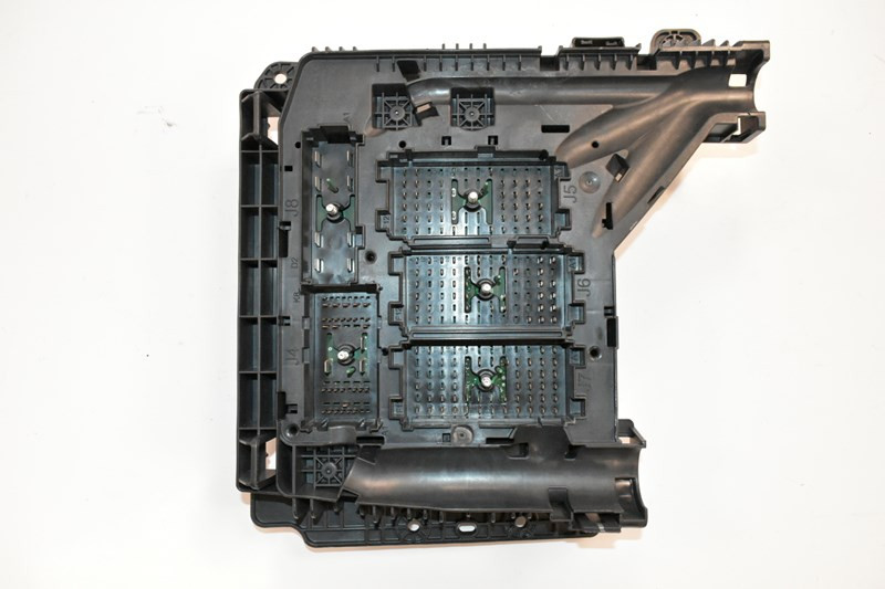 Freightliner Fuse Panel A0690283000 (628-10091)