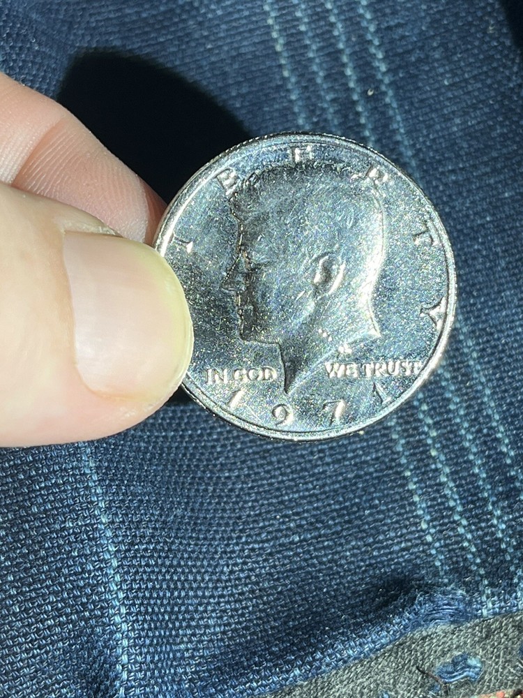 1971 uncirculated Half Dollar Error ( 2 Blobs)