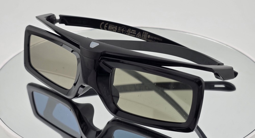 Sony Active Shutter 3D Glasses TDG-BT400A - Bluetooth - Replacement Pair