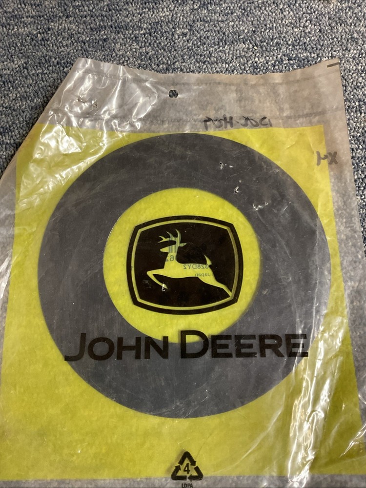 John Deere 4476062 Washer . NOS