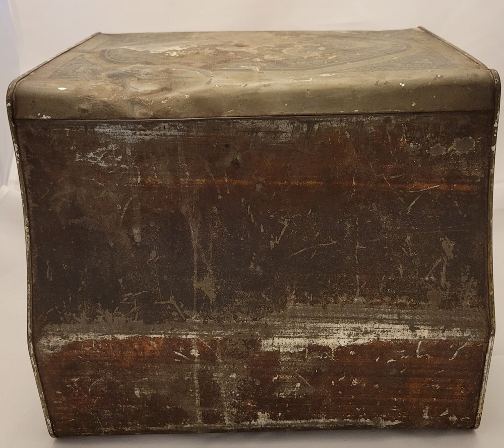 Antique Schepp's Cake Box