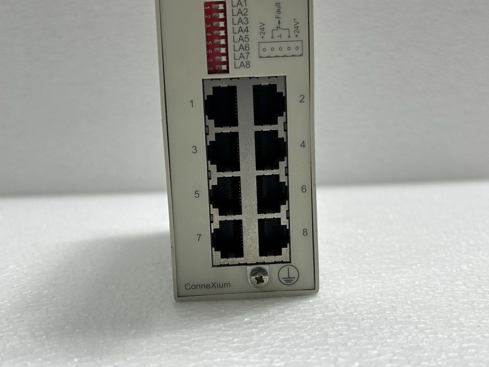 Schneider Electric 499NES18100 Ethernet Cabling System
