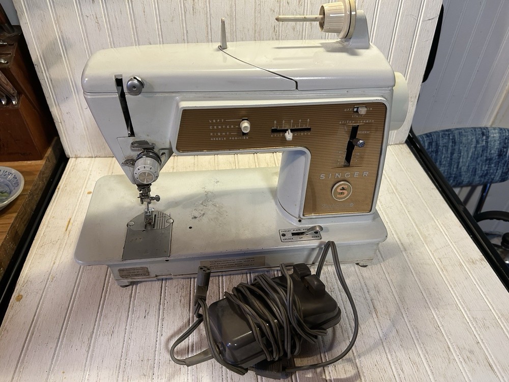 Singer Model 603E Sewing Machine - Touch & Sew - With Pedal - Working, Needs TLC
