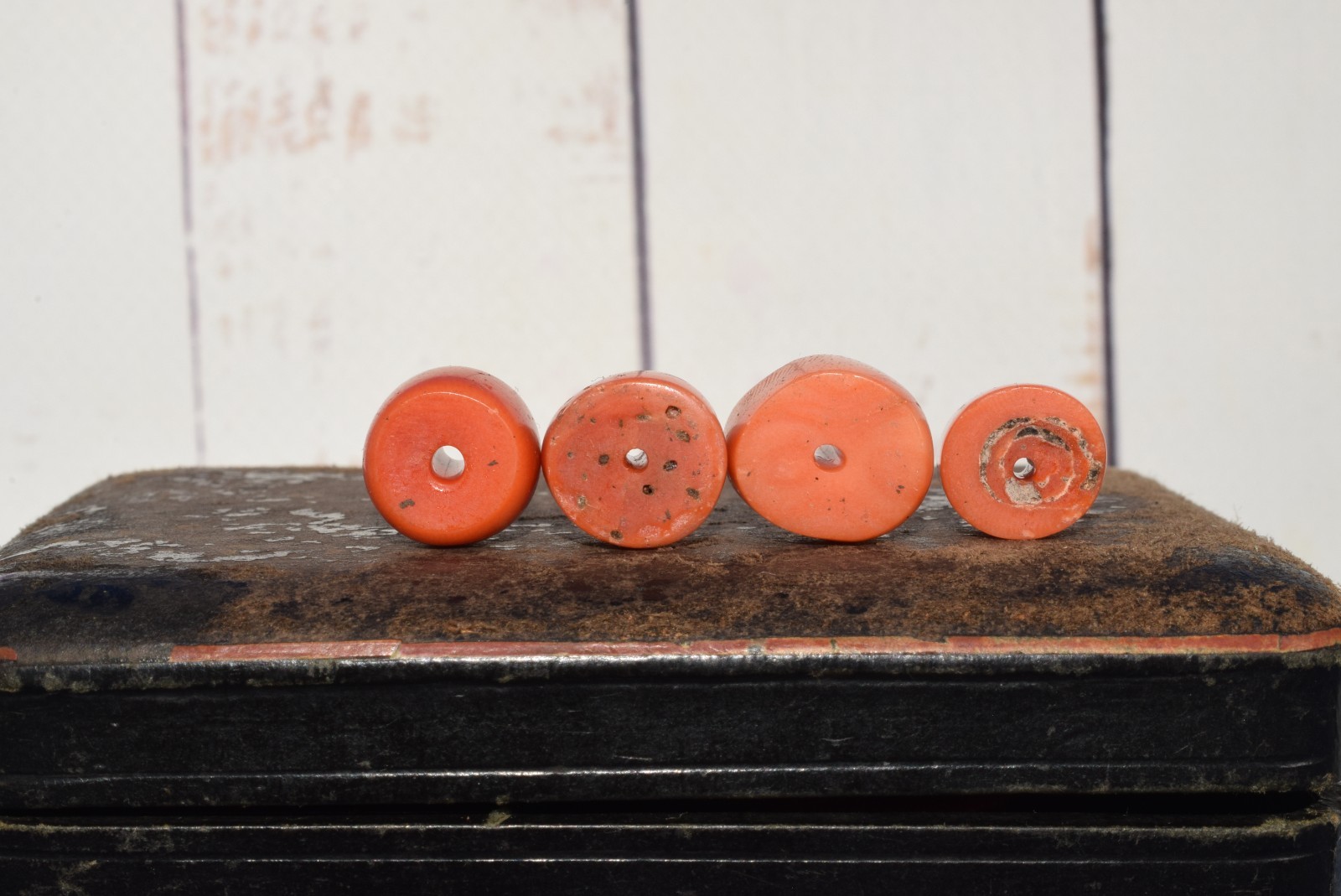 ANTIQUE UNDYED BEAD CORAL healing Mediterranean NATURAL Tibet momo Japan salmon