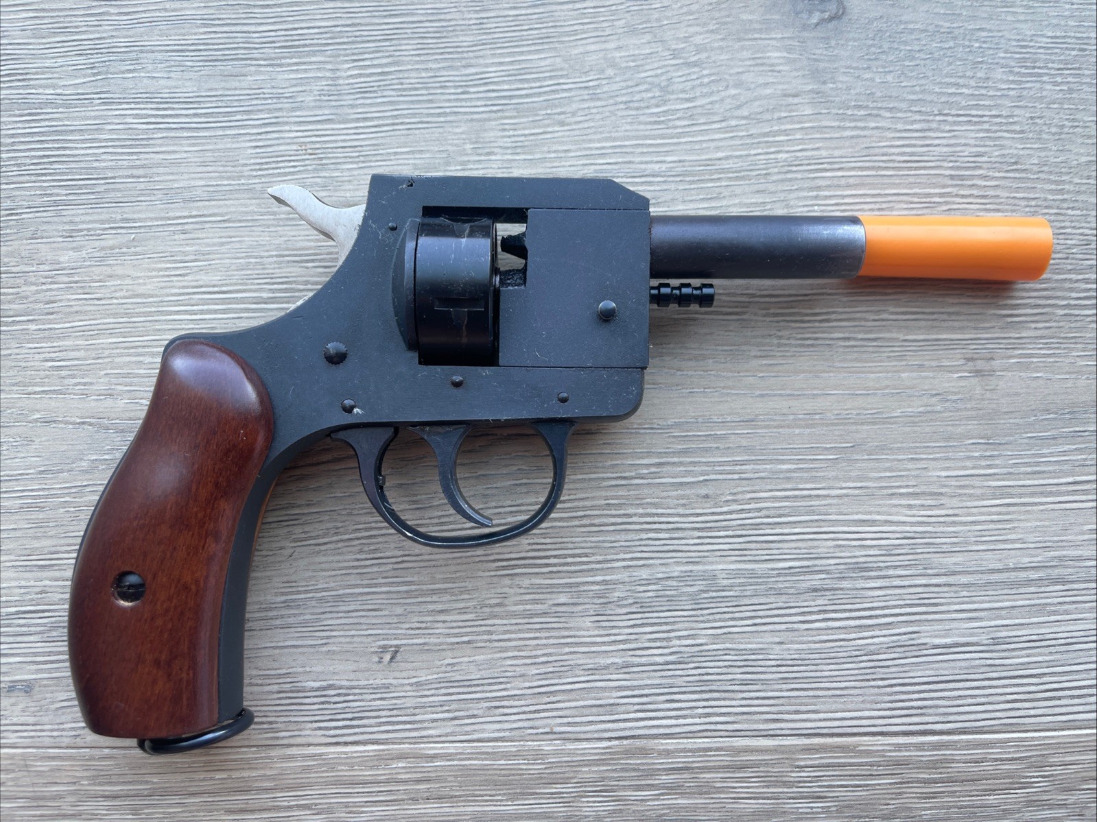 Vintage 32 Smith & Wesson Model B32 Blank Starting Pistol Gun USA