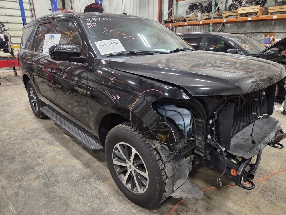 Fuse Box Engine Fits 18-21 NAVIGATOR 1547023
