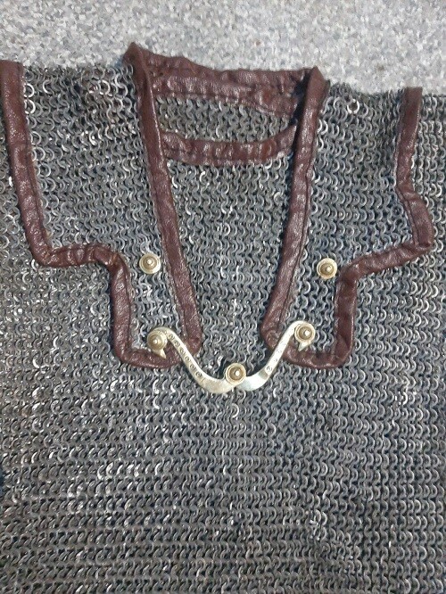 Medieval 9 mm Chainmail flat riveted with solid ring L size roman lorica hamata