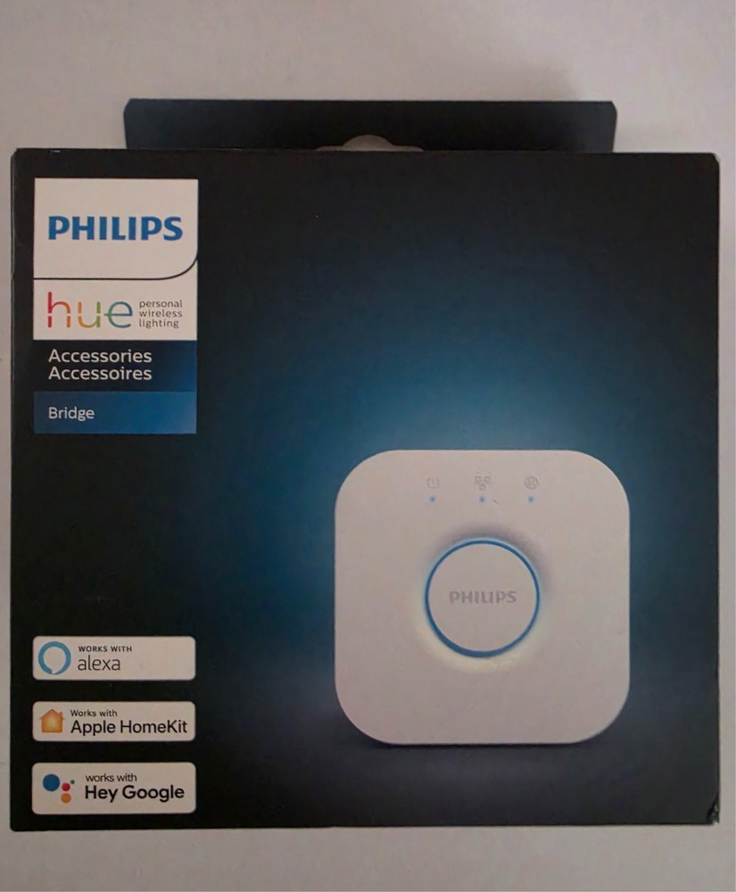 Philips Hue Play Sync Bundle (4K HDMI Box, 75" Gradient Lightstrip, Hue Bridge)