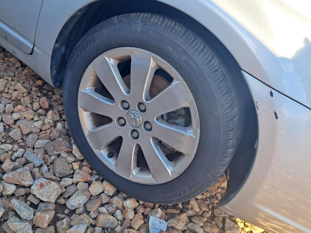 AVALON 2006 Glove Box 4896669