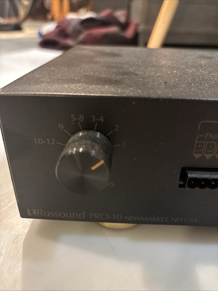 Russound PRO-10 Black Speaker Selector with Low Frequency Protection Circuit