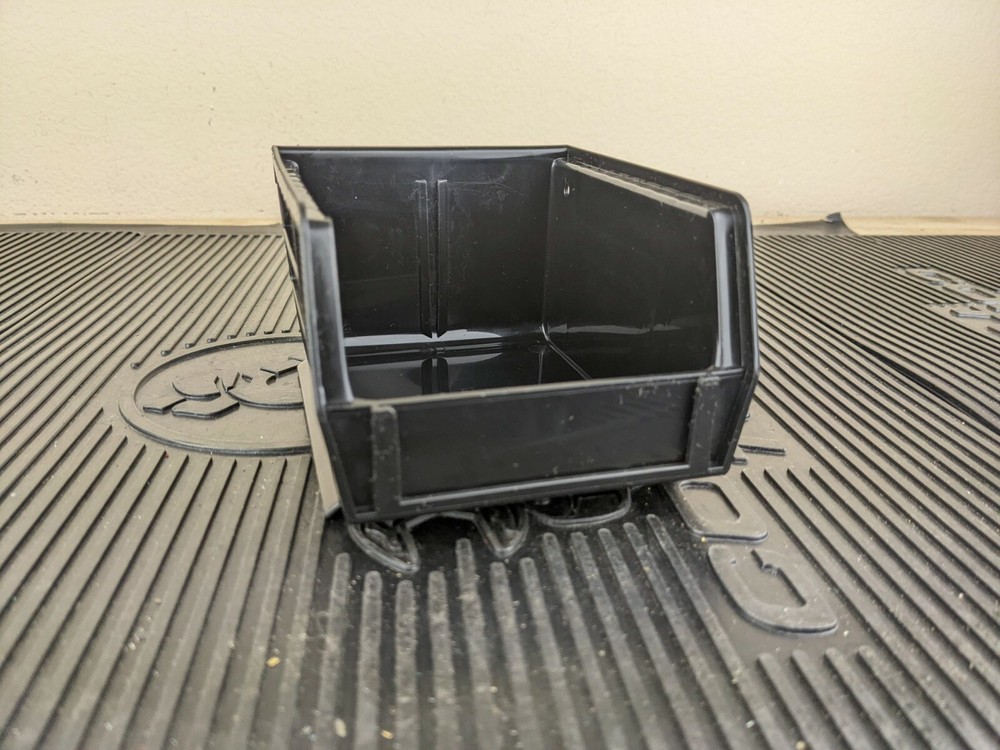 #an541 NEW! SNAP-ON 5" Parts Bin