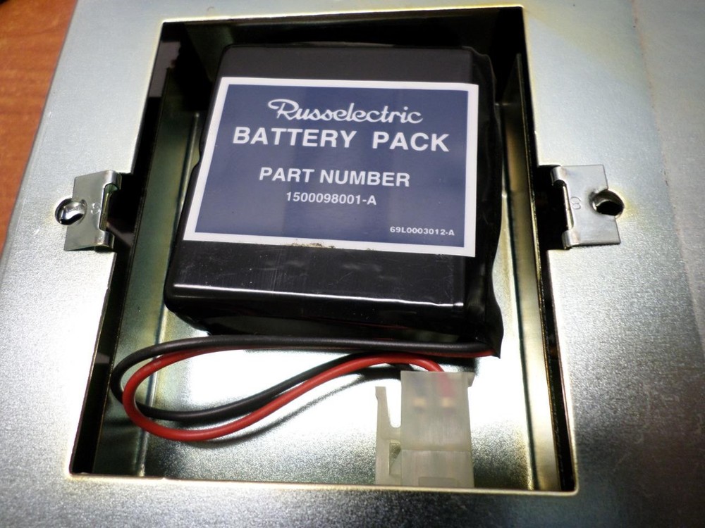 Russelectric Model 2000 Automatic Transfer Switch Control System Panel