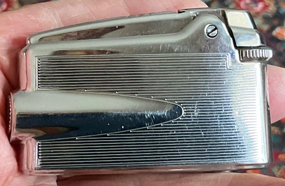 Vintage Ronson Premier Lighter / Serviced.