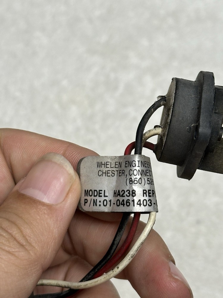 01-0461403-00 Whelen H238 Replacement Strobe Clear Light Bulb