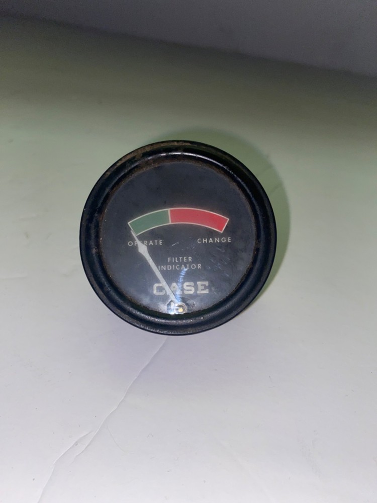 Case Equipment Hydraulic Fluid Filter Gauge