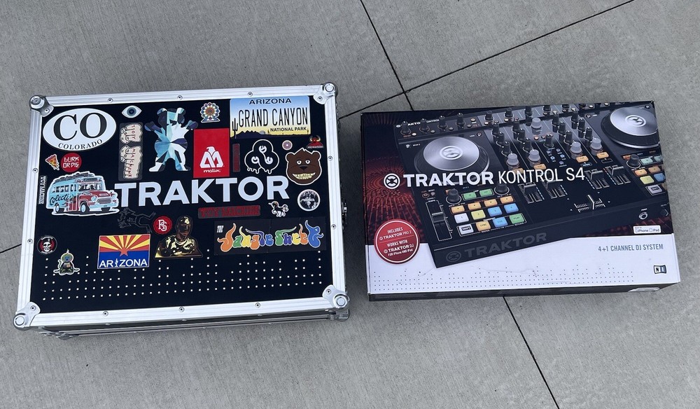 Native Insrtuments Traktor Kontrol S4 MK2 WTraktor Flight Case. MINT (9.5+/10)