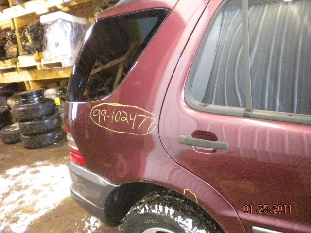 ML320 1999 Rocker Panel Moulding 9862692