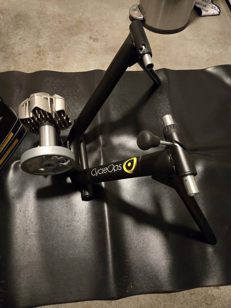 CycleOps Fluid2 Indoor Trainer