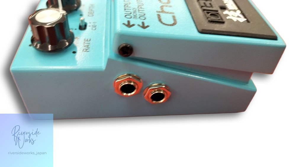 BOSS CE-2W Chorus Effects Pedal JP