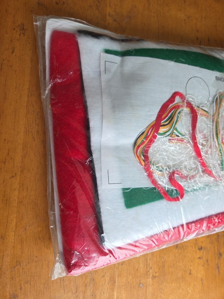 Dimensions Felt Works, Santa Flight Kit, UNOPENED / SEALED