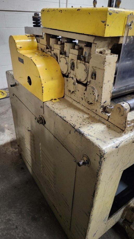 12″ LITTELL POWERED STRAIGHTENER MODEL# 412-7PD