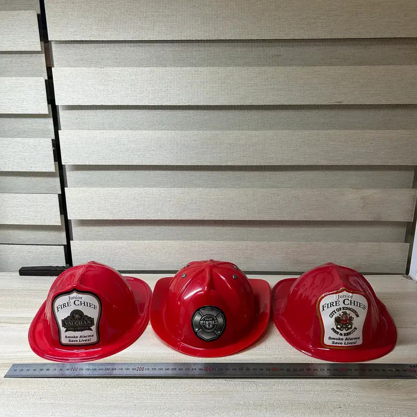 Foreign Children's Plastic Firefighter Helmet Set (3 pcs) Official