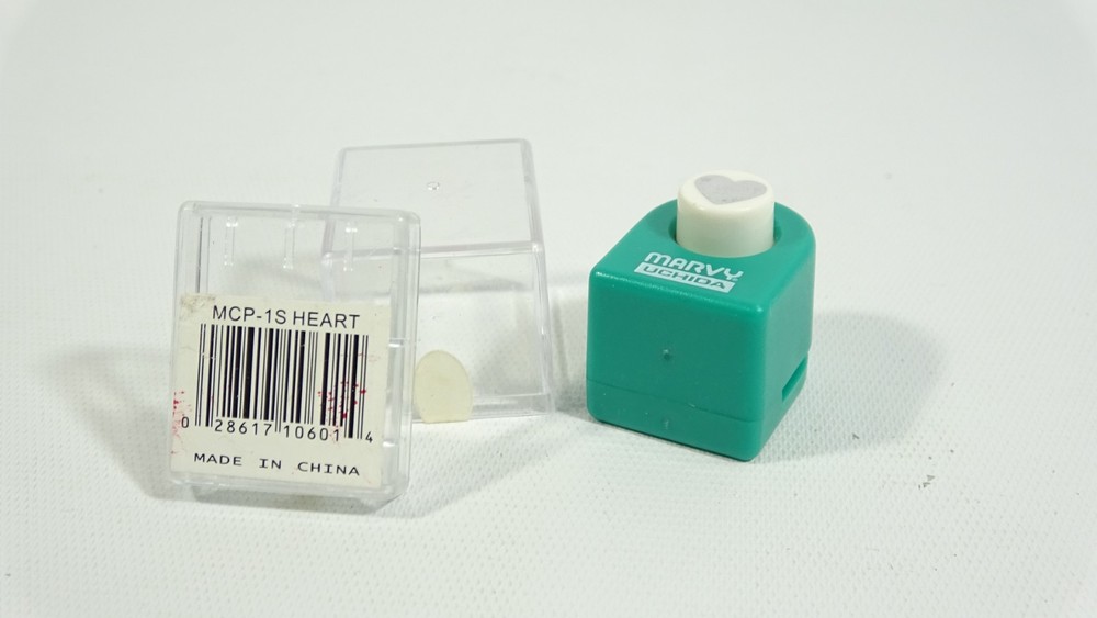 Marvy Uchida Mini Heart Paper Craft Punch