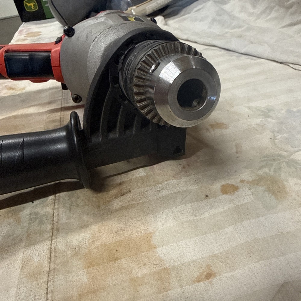 Black & Decker DR550 7Amp 1/2" Corded Electric Drill Driver tested/working