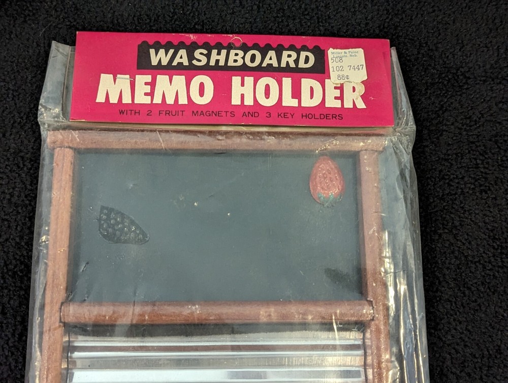 Vintage Washboard Memo Holder