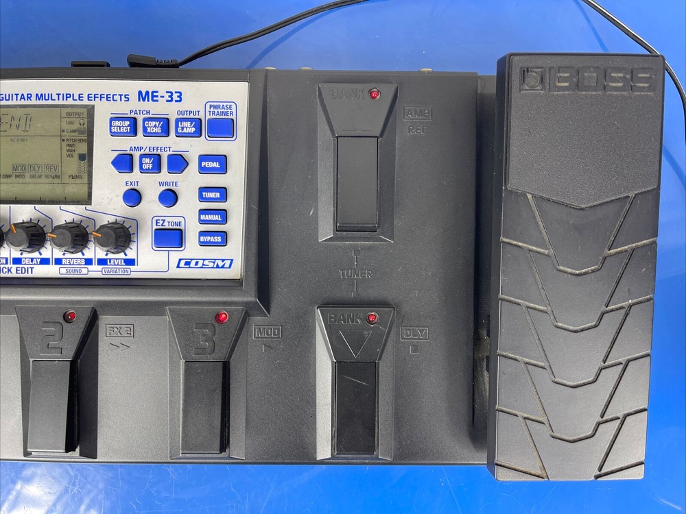 Boss Roland ME-33 Multiple Multi Effects Processor Guitar Effect Pedal + PSU