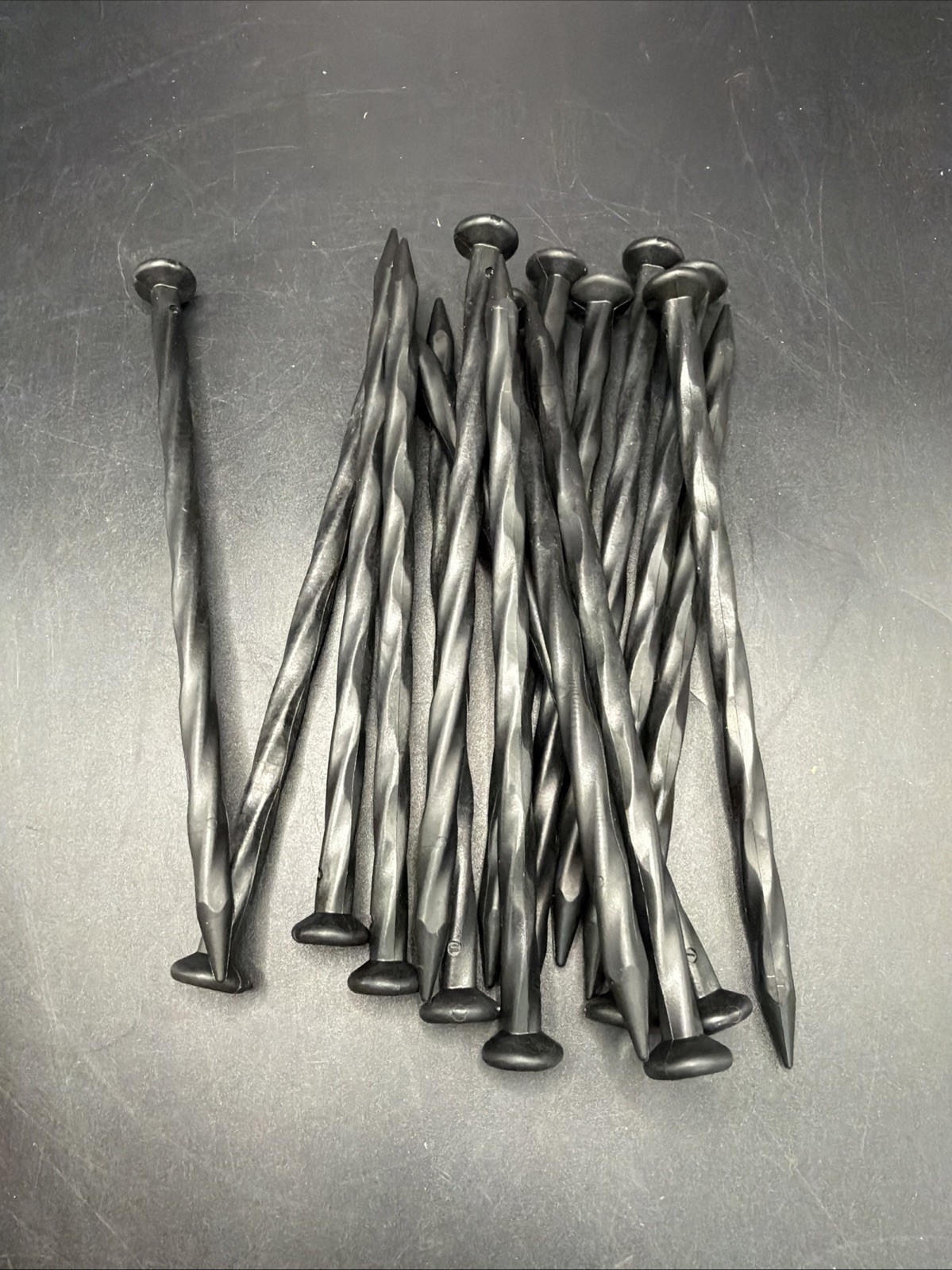 Vigoro 10ft Gray No-Dig Faux Stone Edging Kit – Decorative Garden Border