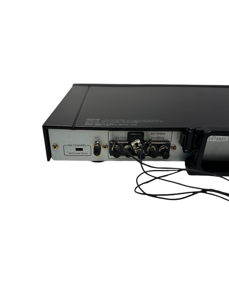 SANSUI TU-D55X Digital Synthesizer Tuner
