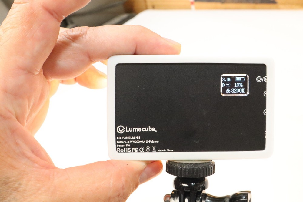 Lume Cube LC-PANELMINI1 5W Bicolor Panel Mini LED w/ Suction Cup Mount