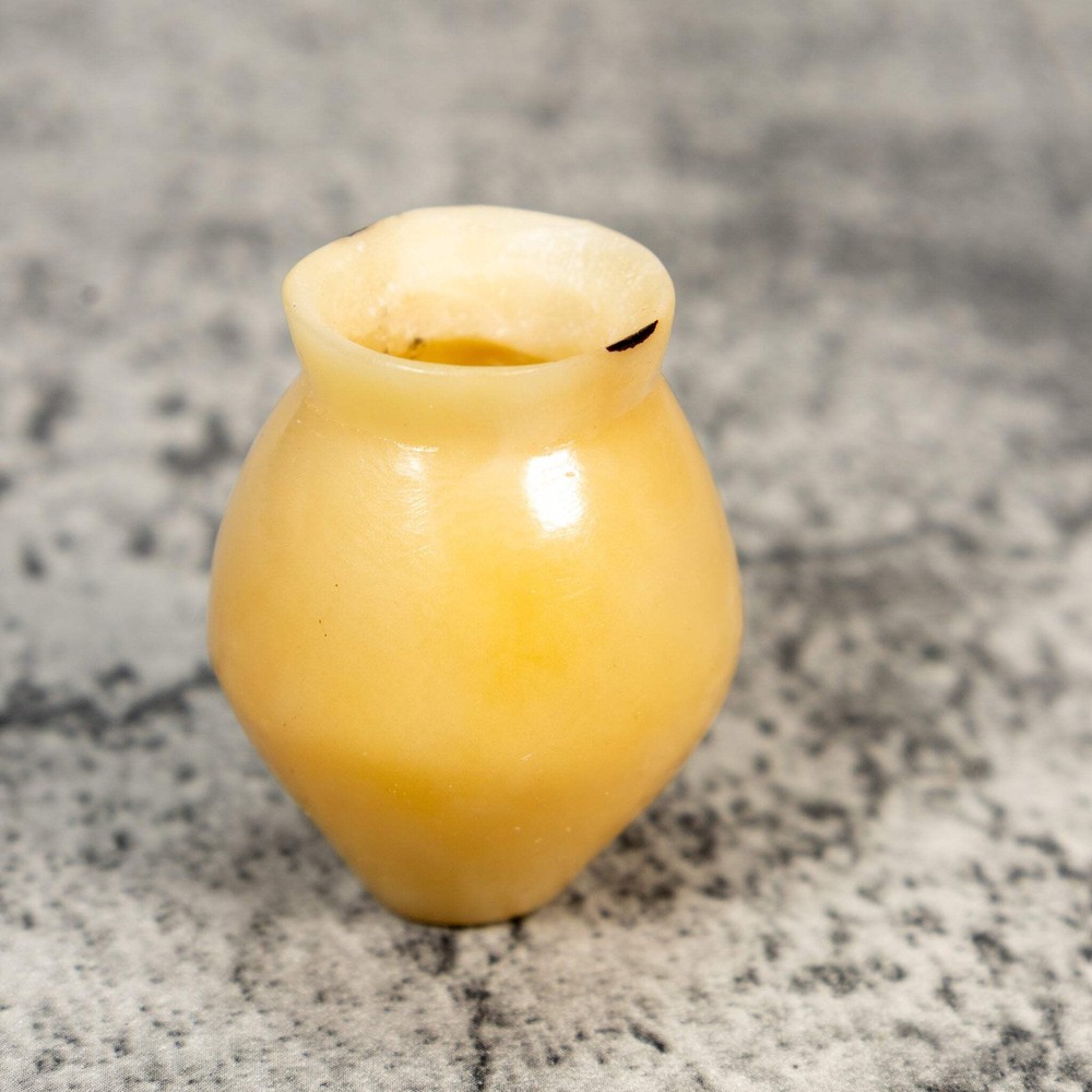 Natural White Vase Tagua Carving