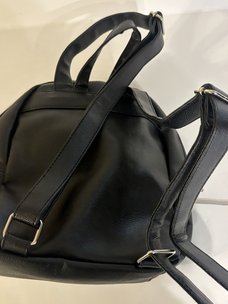 New Viz Media Naruto Shippuden Mini Backpack, Concept One Accessories