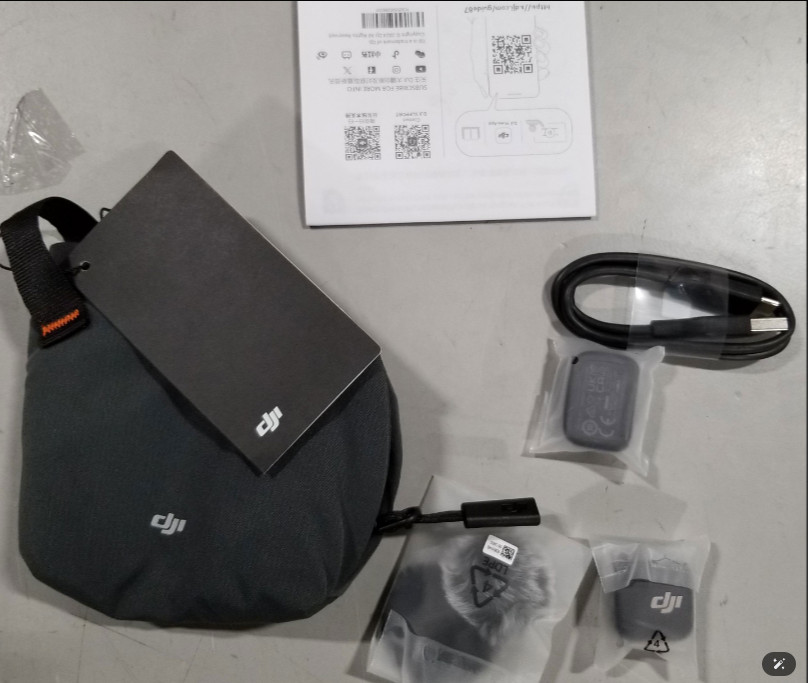 DJI Mic Mini Transmitter Infinity Black Ultralight Wireless Lavalier Microphone