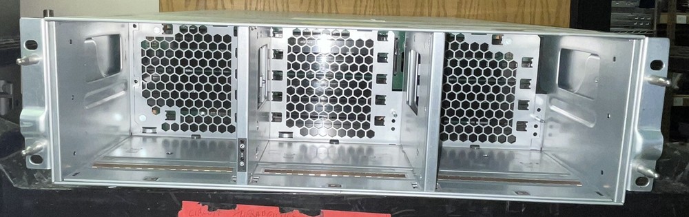 NETAPP NAF-1601 FAS8200 AFF-A300 CHASSIS EMPTY BAREBONE