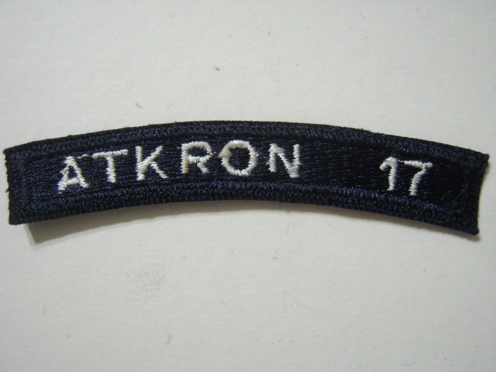 ATKRON 17  -  NAVY UIM SHOULDER TAB