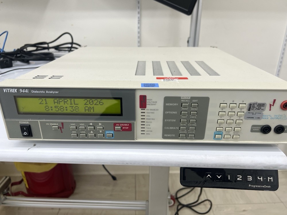 Vitrek 944i Dielectric Analyzer