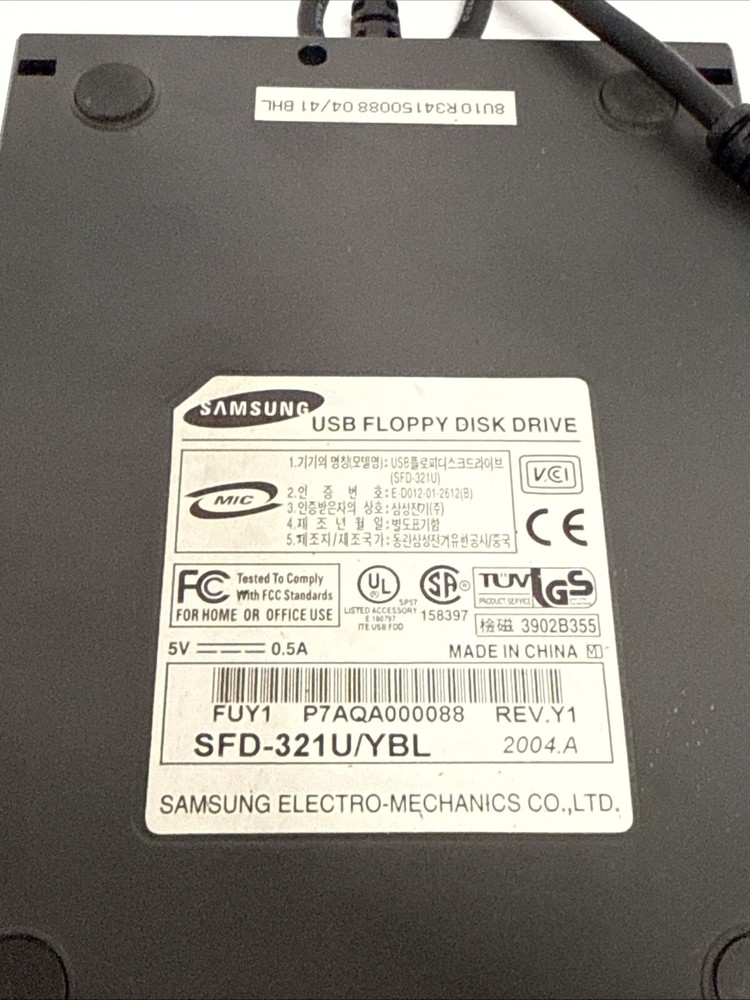 Samsung External USB Floppy Disk Drive | Model SFD-321U/YBL/Read