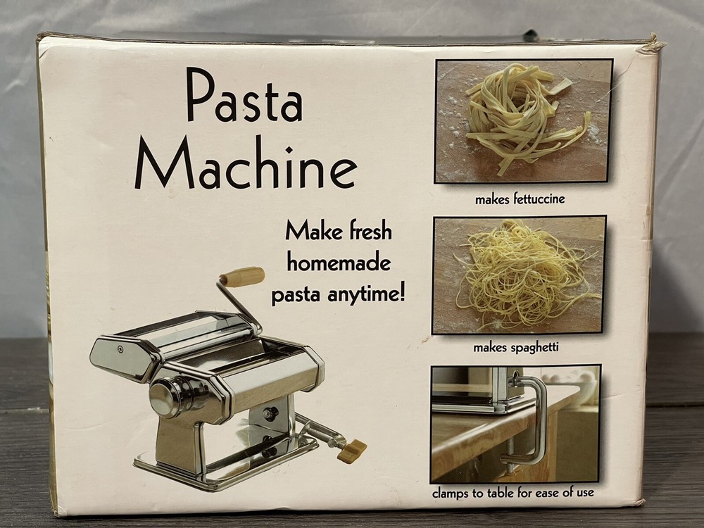 BED BATH & BEYOND Pasta Machine Stainless Steel Spaghetti Noodle Maker RollerNEW