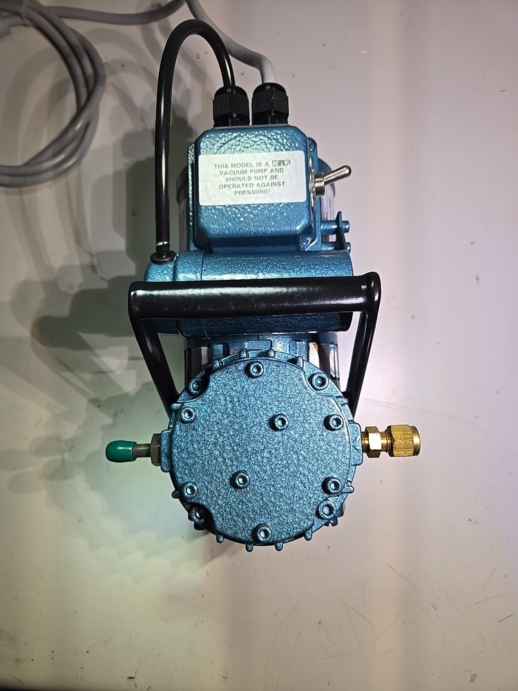 KNF Neuberger Diaphragm Vacuum Pump Compressor UN726 ANP